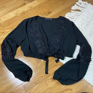 Boohoo cropped floral print chiffon front tie blouse 8